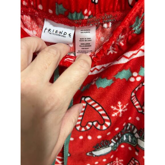 Friends Christmas Pajama Bottoms - Size Large - Picture 4 of 4